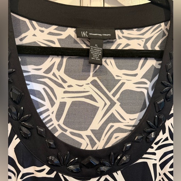 INC International Concepts Black and White Patterned Dress - Picture 4 of 4
